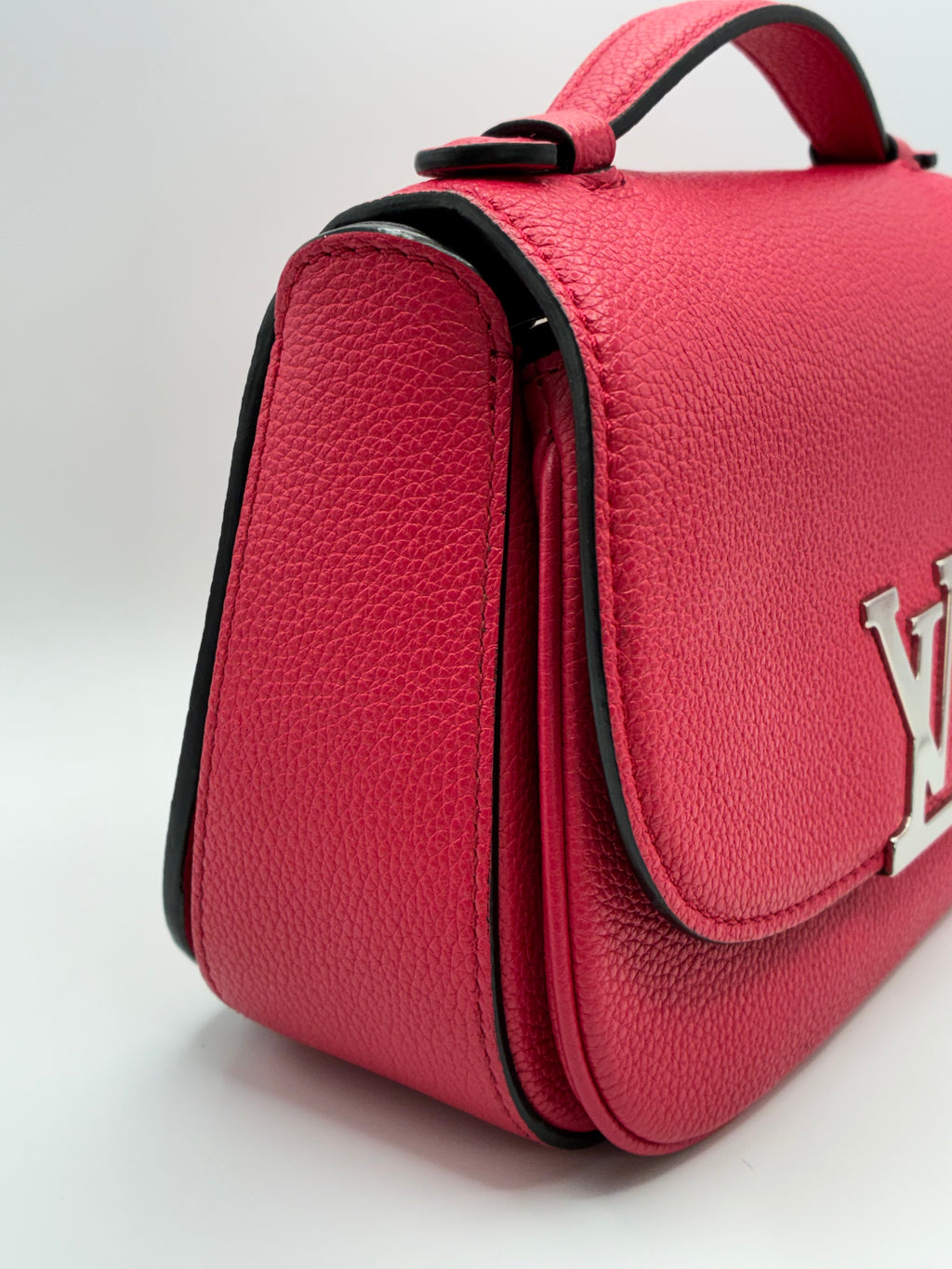 Louis Vuitton Neo Vivienne