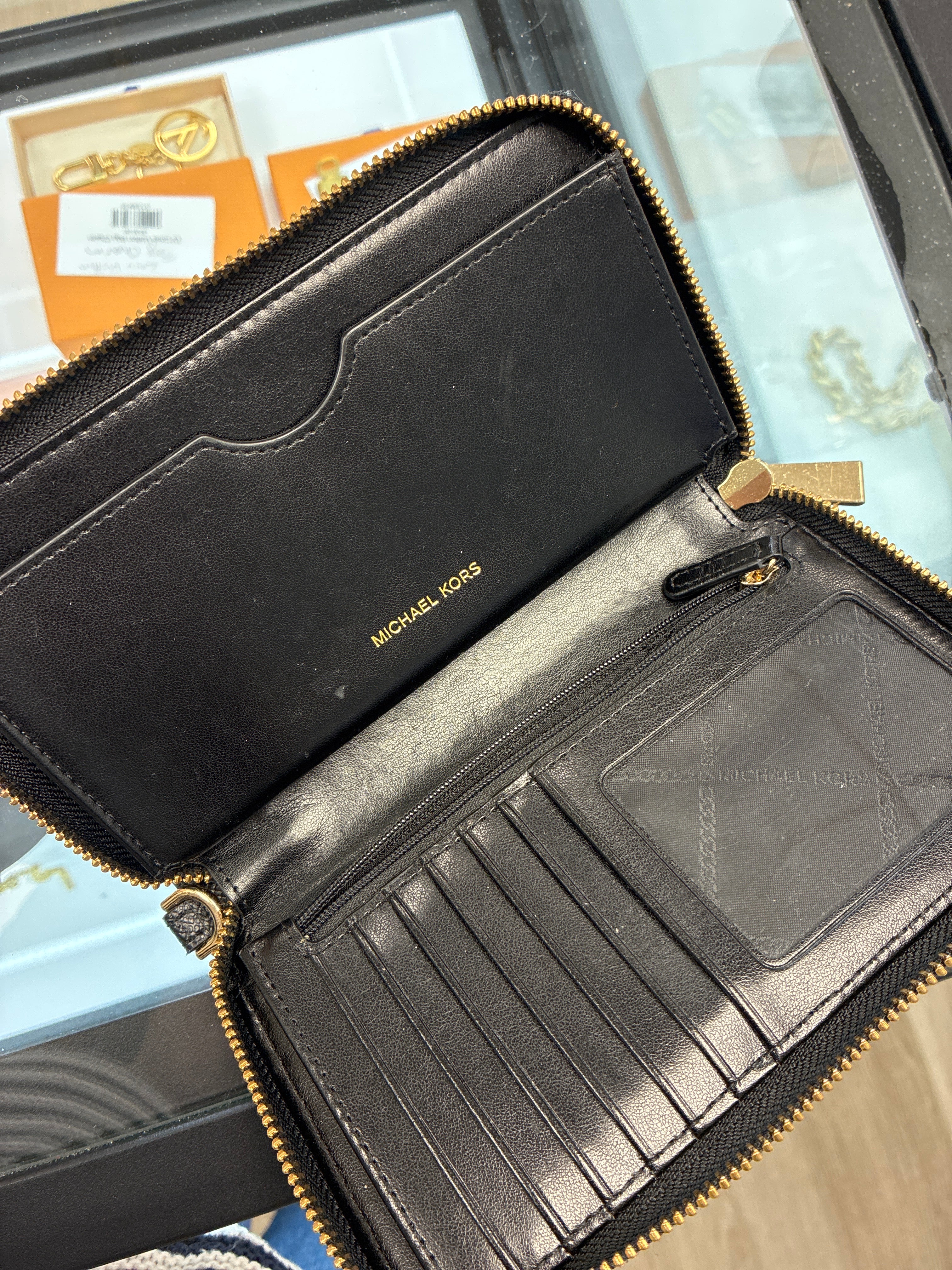 Michael Kors Jet Set Travel Continental Wallet
