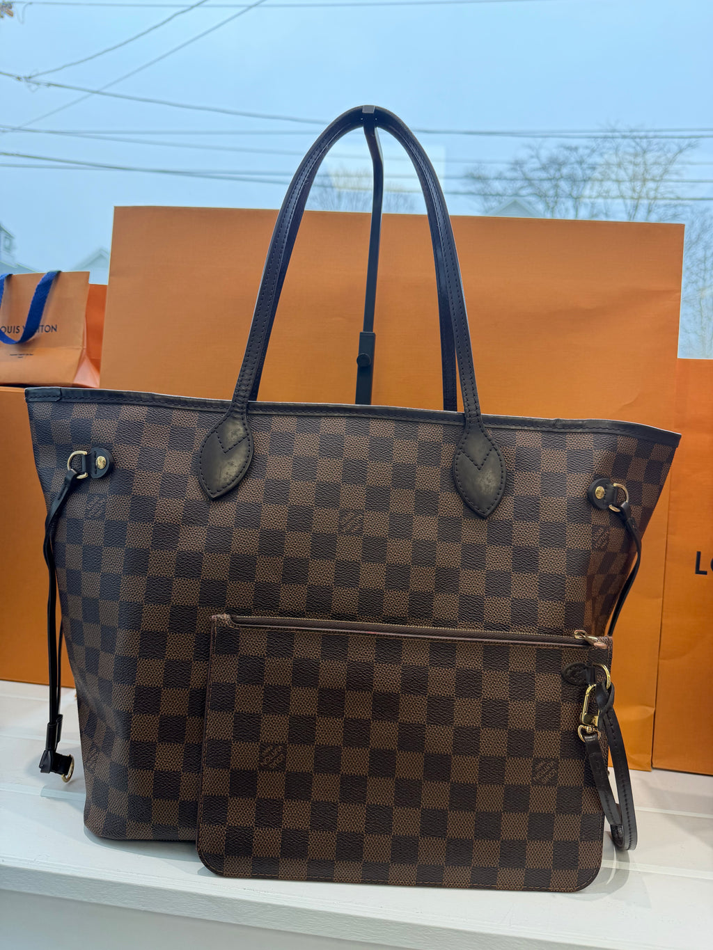Louis Vuitton Neverfull MM in Damier Ebene