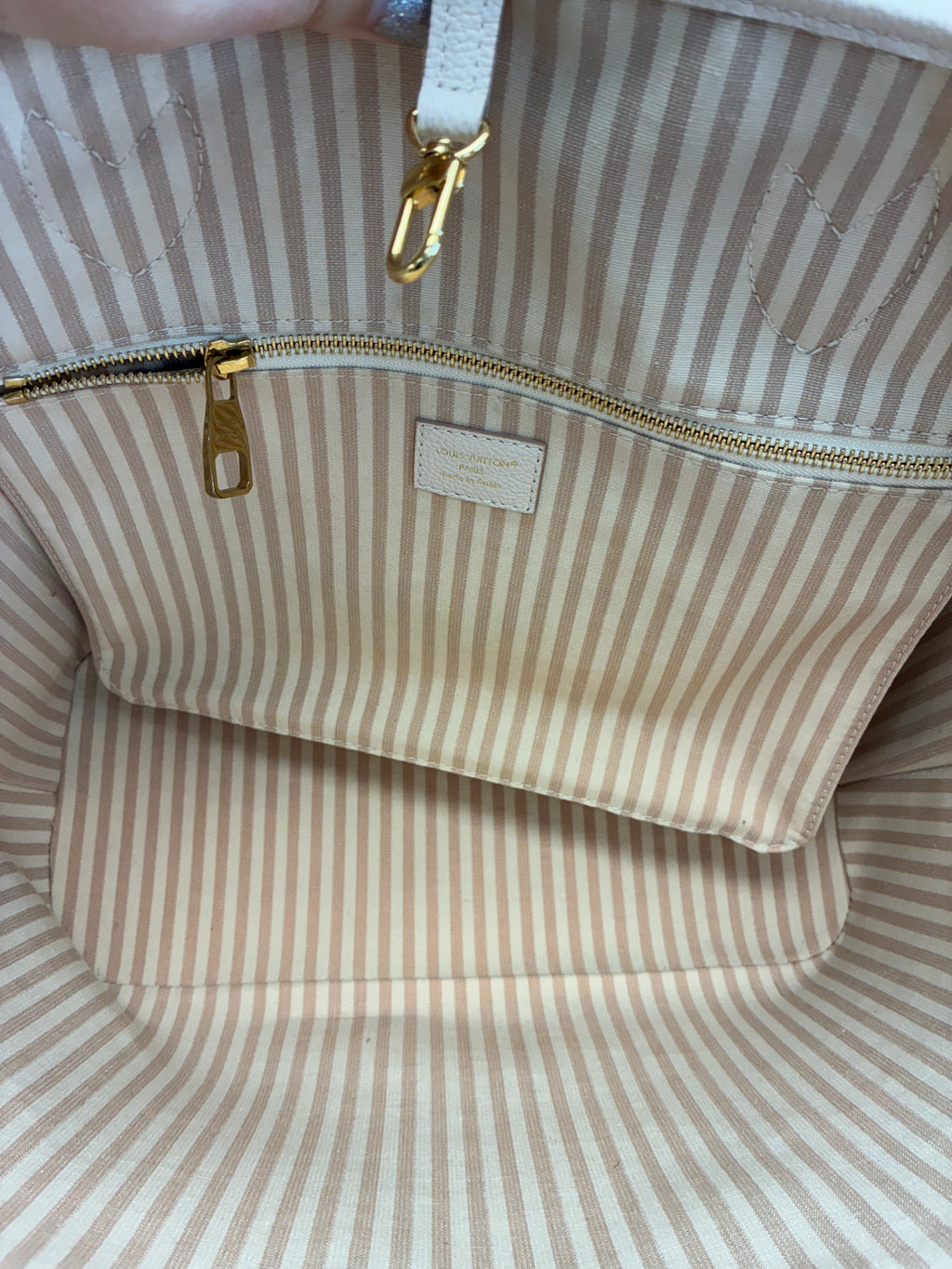 Louis Vuitton Neverfull Limited Edition - Monogram Empreinte Eden MM