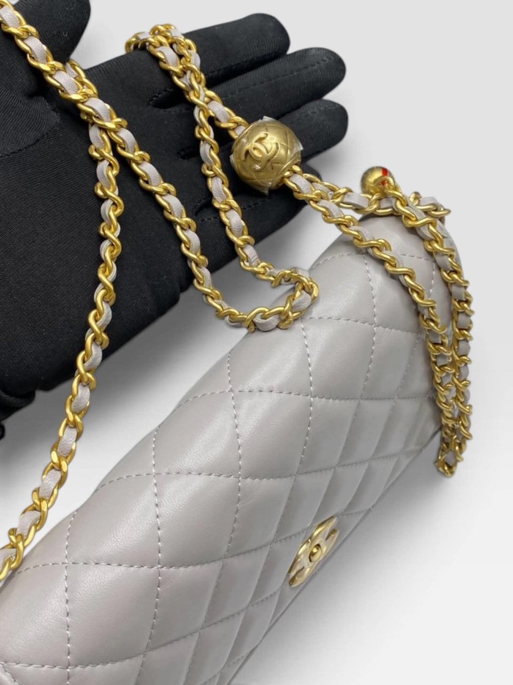 Chanel Pearl Crush Wallet on Chain (WOC) in Quilted Lambskin (pre-order)