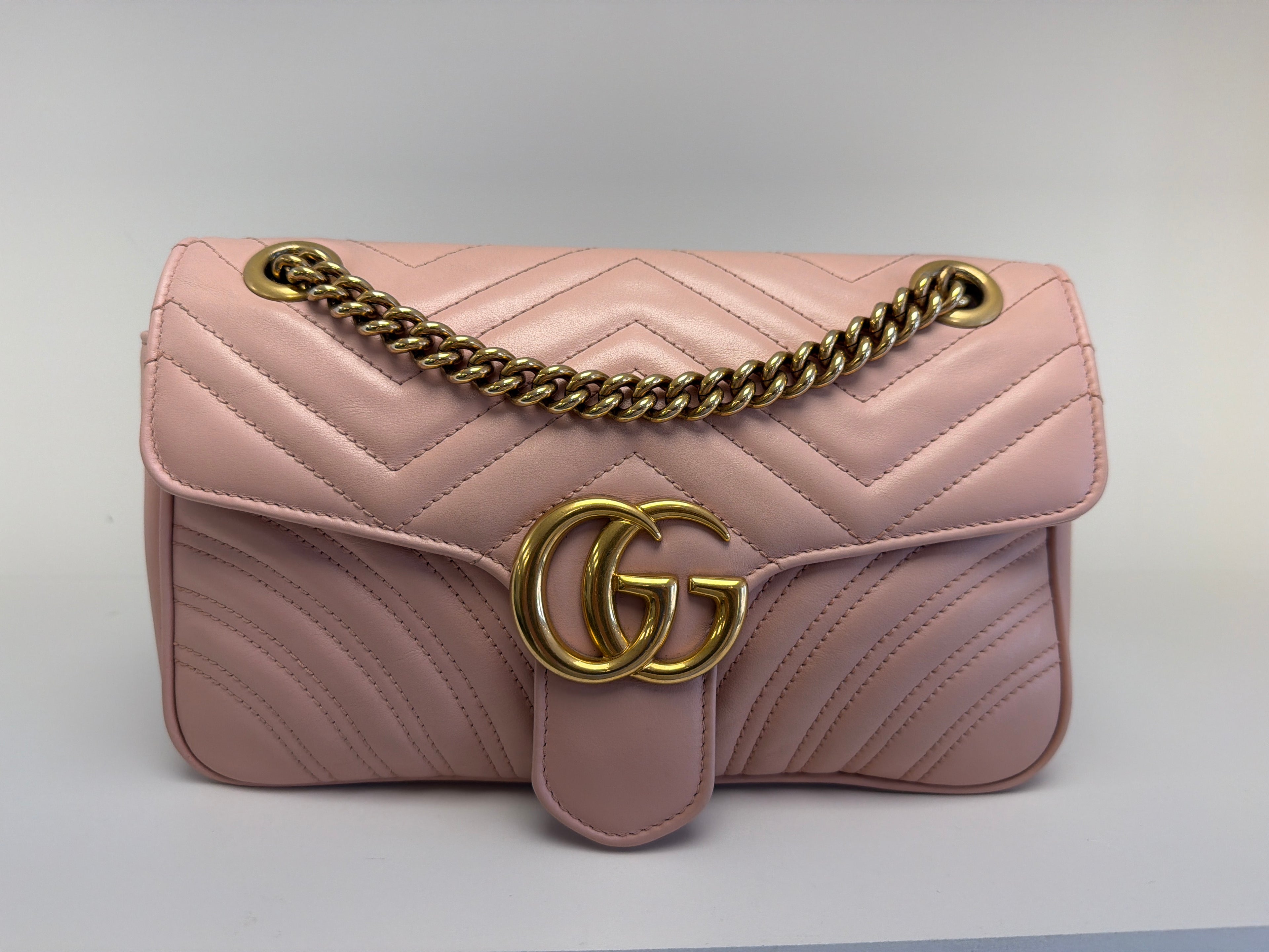 Gucci GG Marmont 26