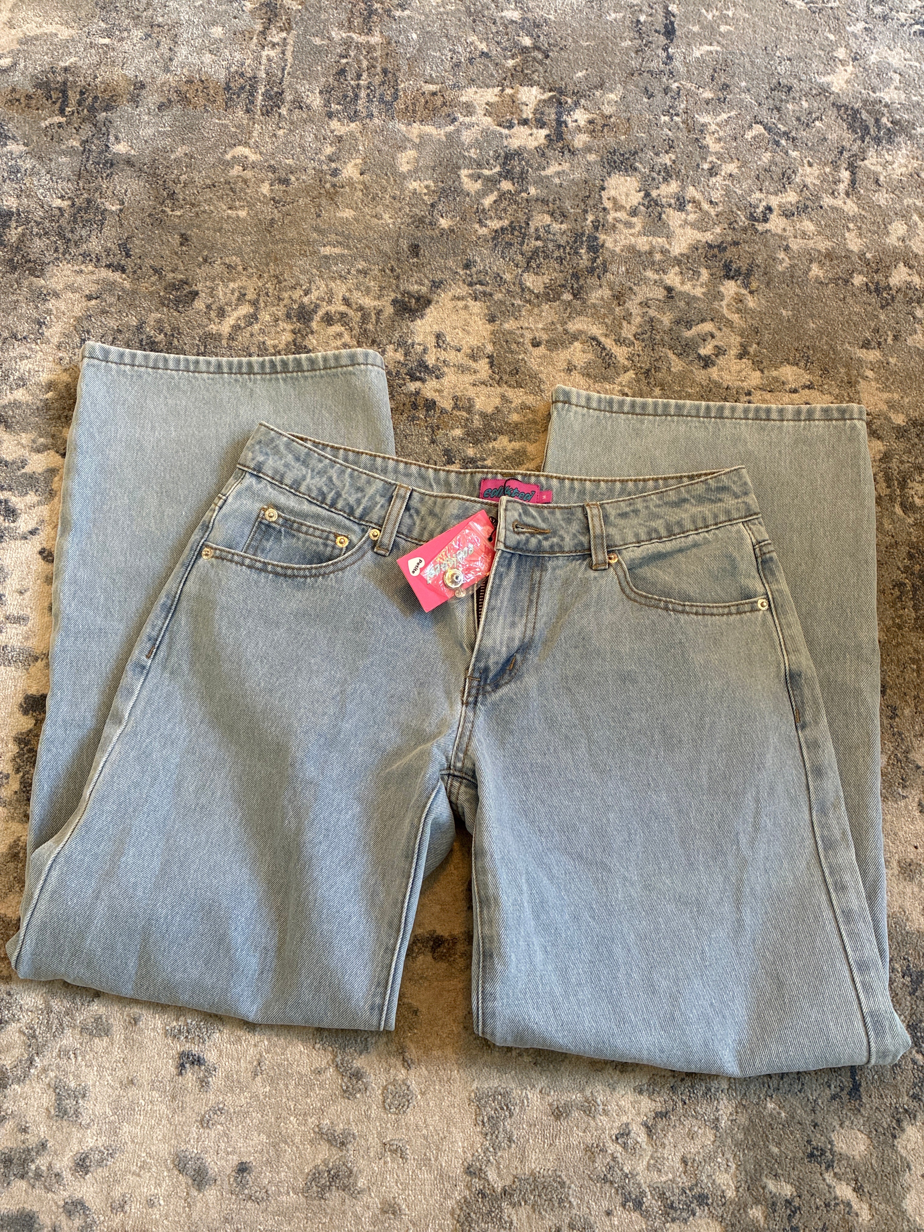 Edikted Low Baggy Jeans