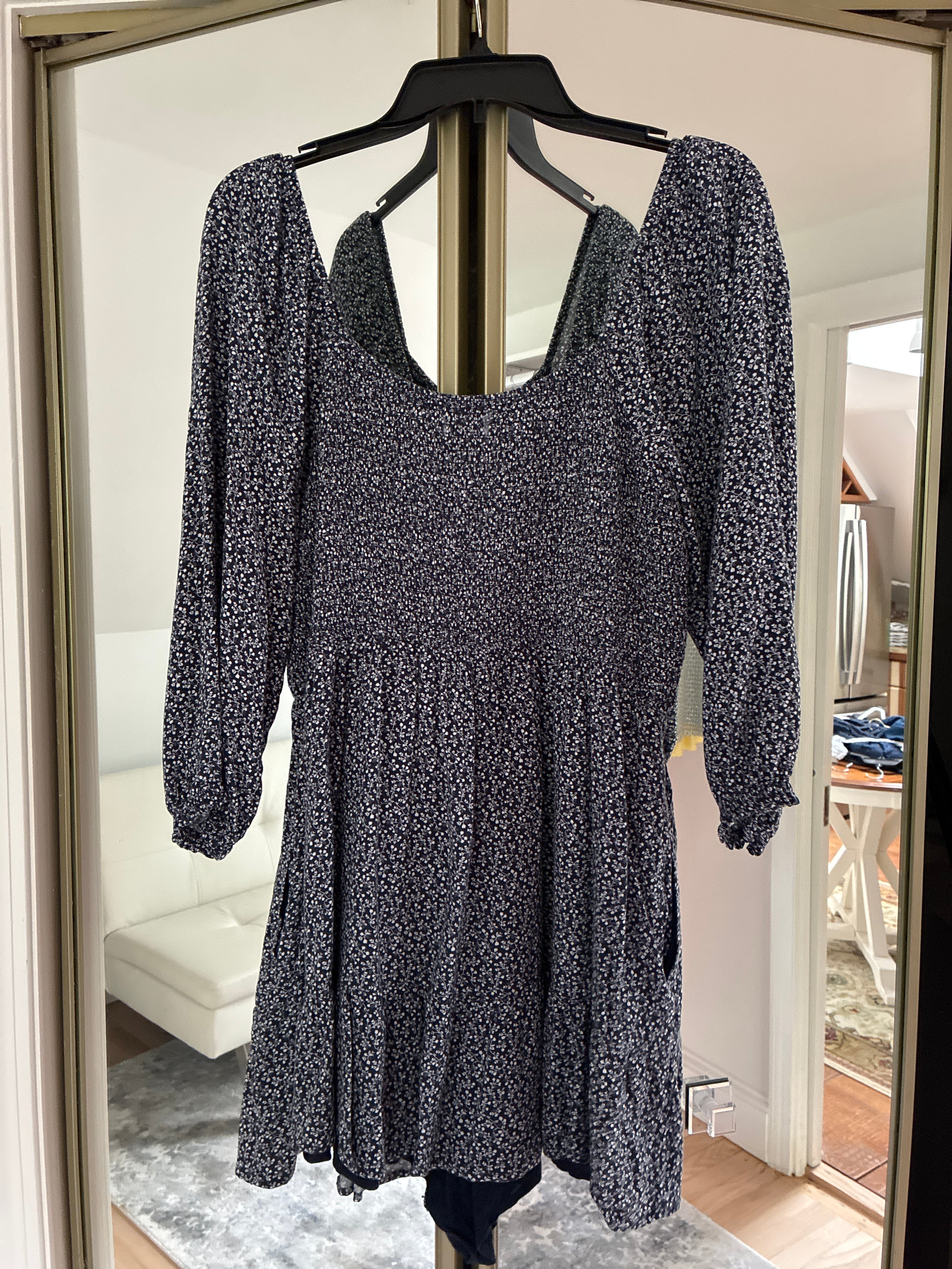 Floral longsleeve ruffle dress