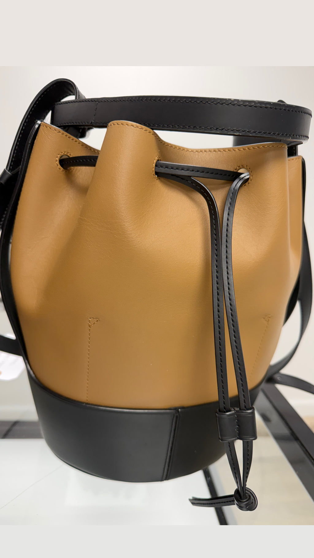 Loewe Balloon Bag