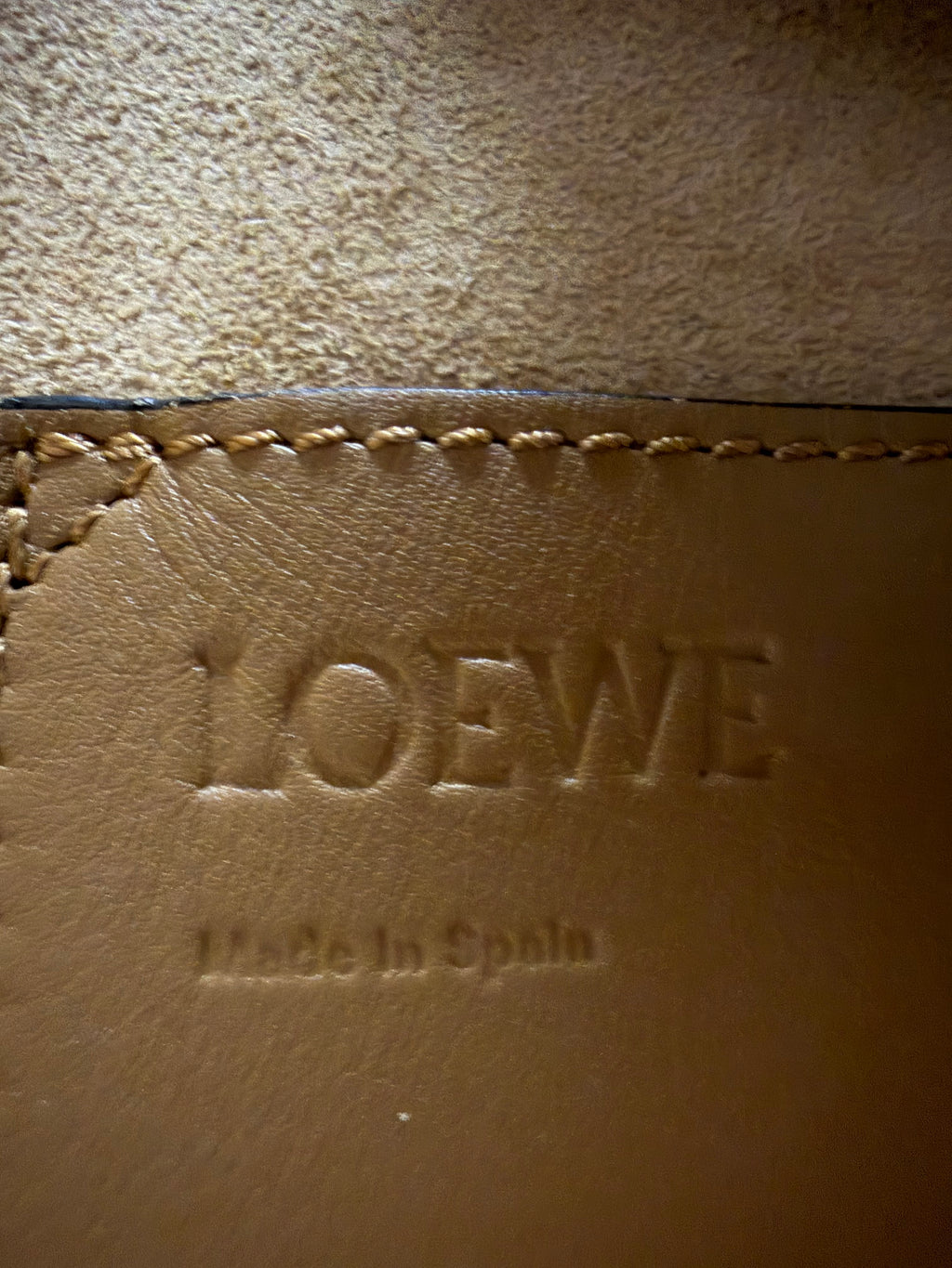 Loewe Balloon Bag