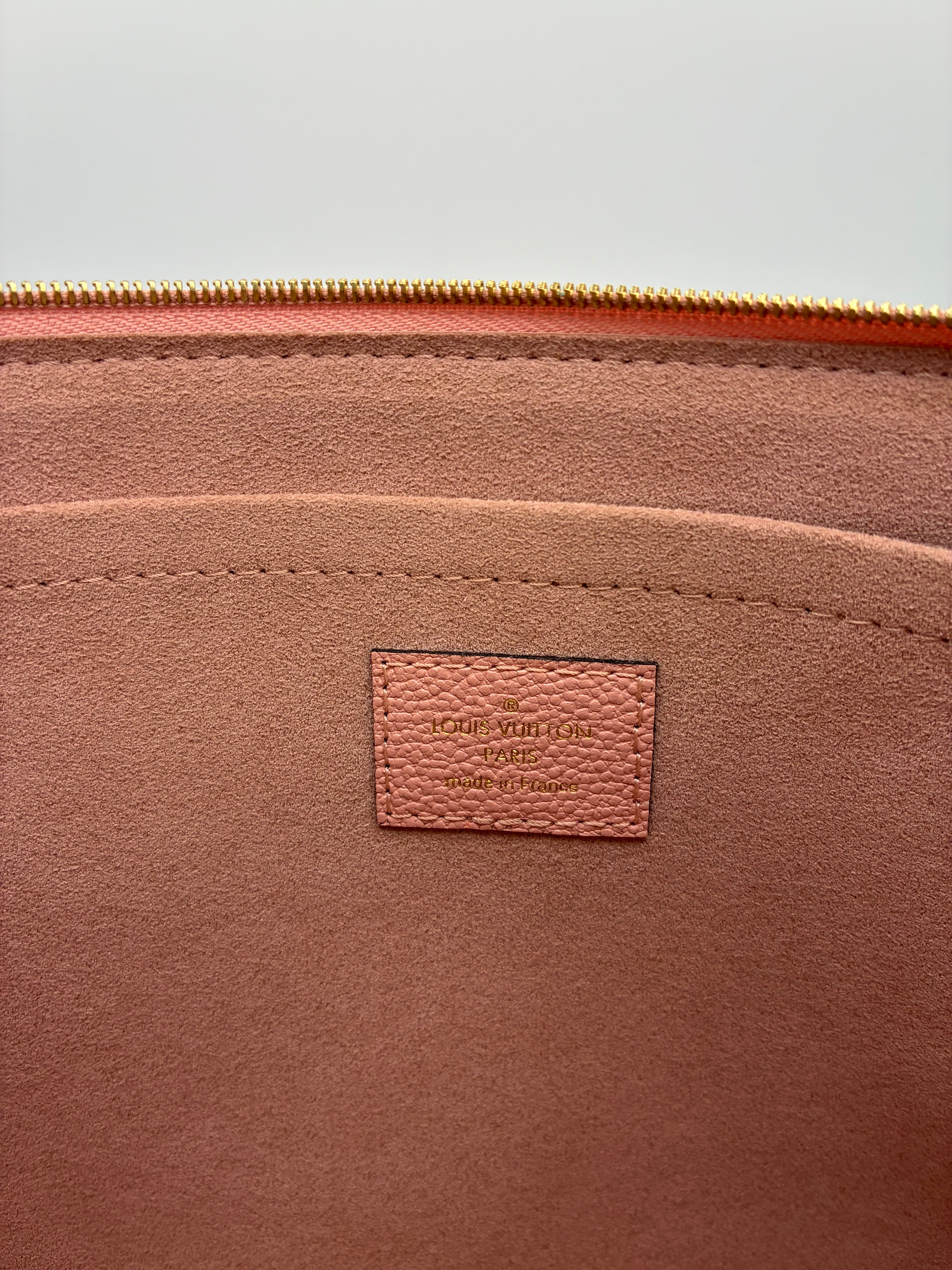 Louis Vuitton Daily Pouch - Rose Poudre