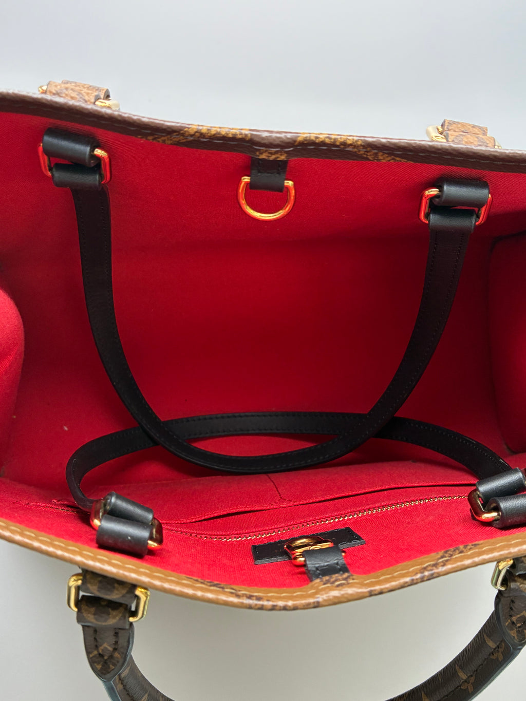 Louis Vuitton OnTheGo Reverse Monogram MM