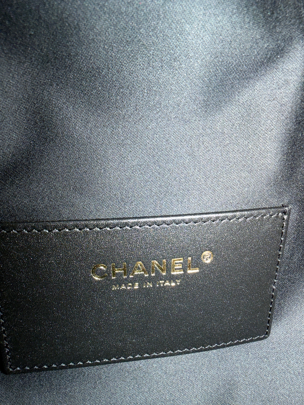 Chanel C25 Medium Black Grained Calfskin (caviar) “Store Fresh”