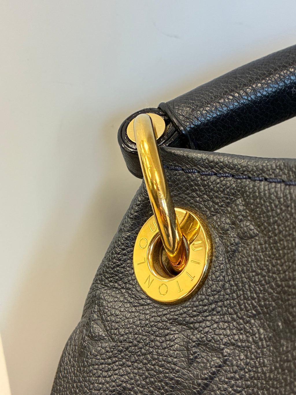 Louis Vuitton Artsy MM - Black Empreinte