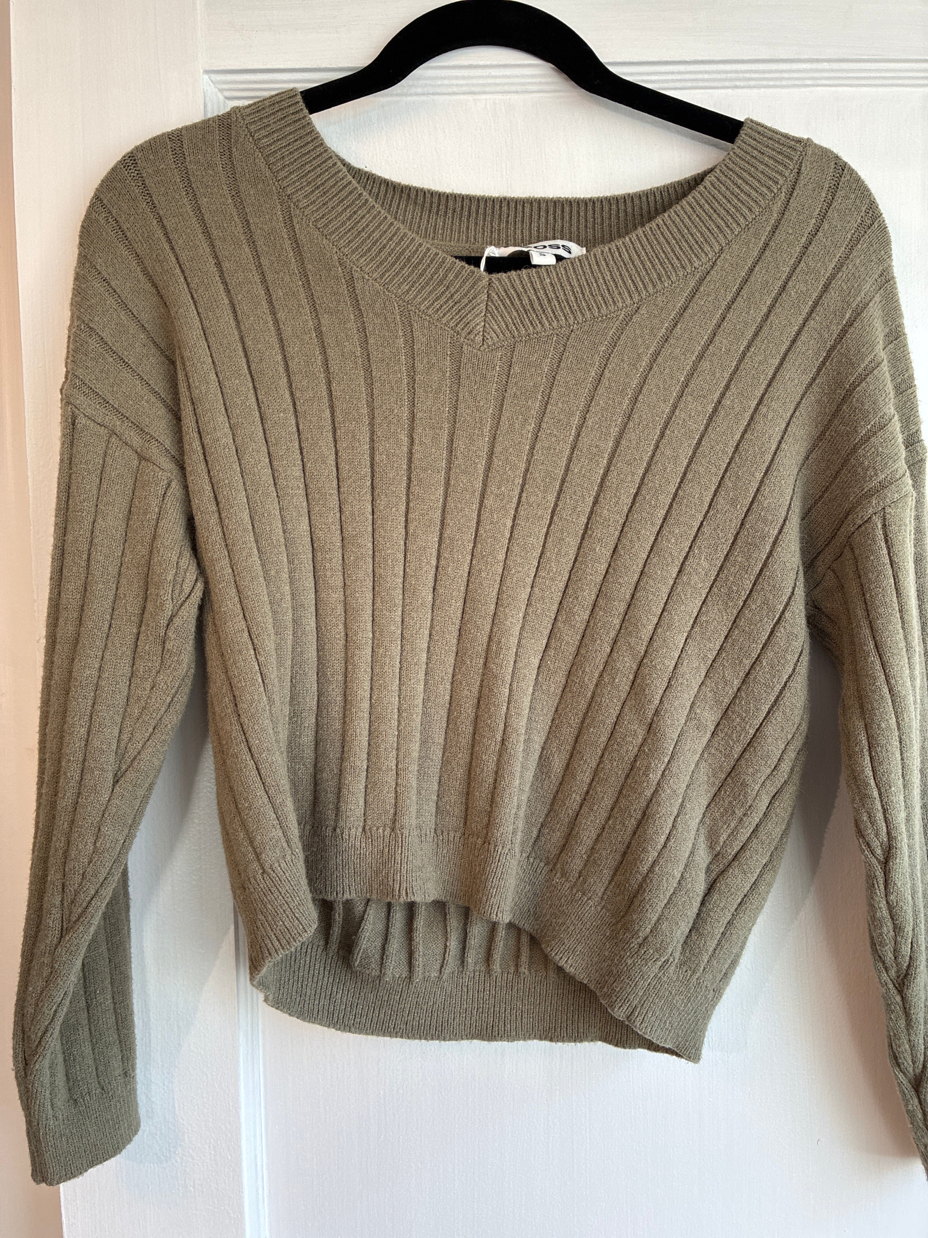 Sweater - Long Sleeve- Vigoss