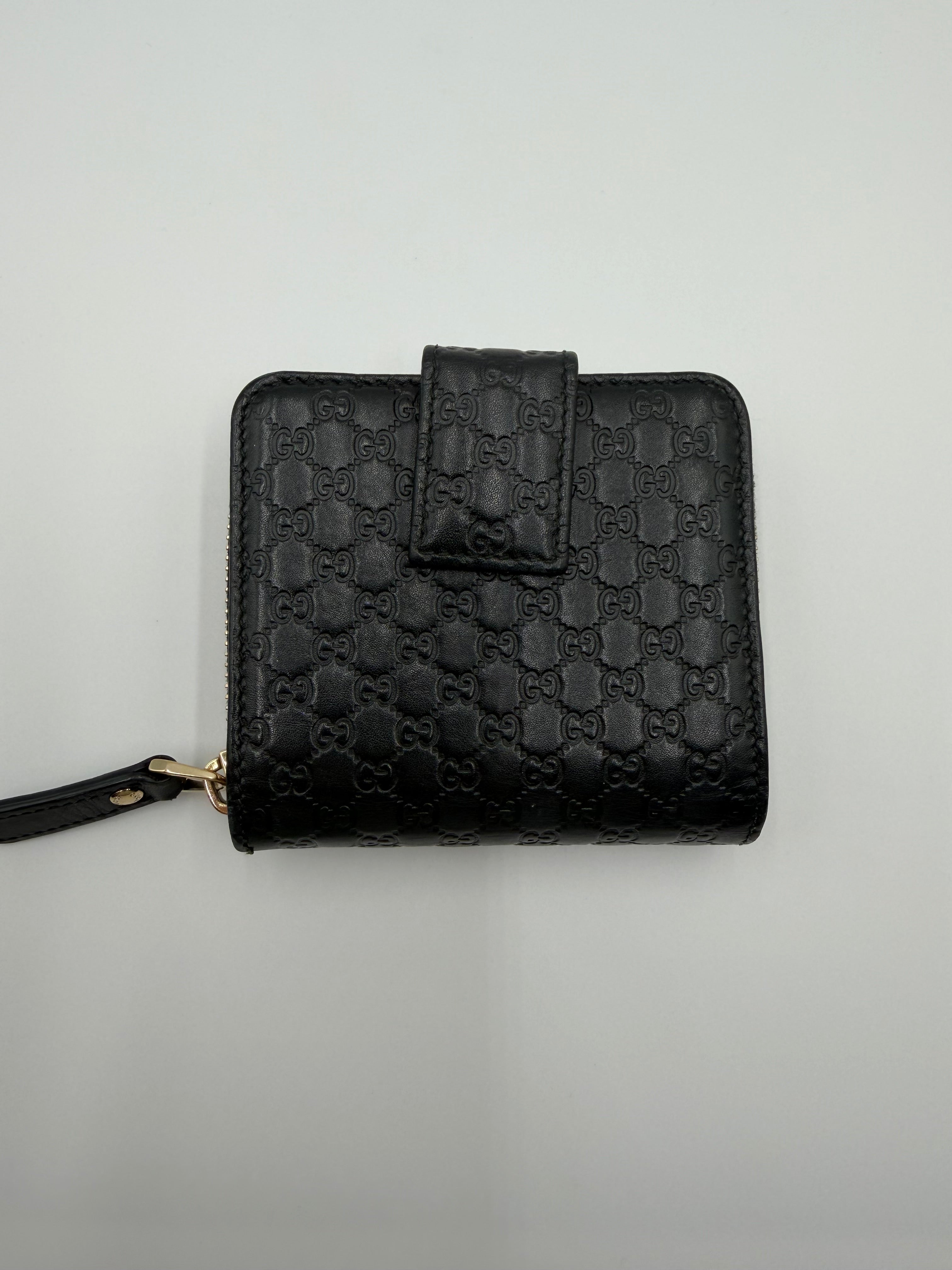Gucci Microguccissima Mini Dome bag & Wallet