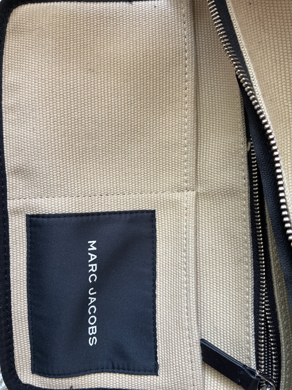 Marc Jacobs: The Tote Bag