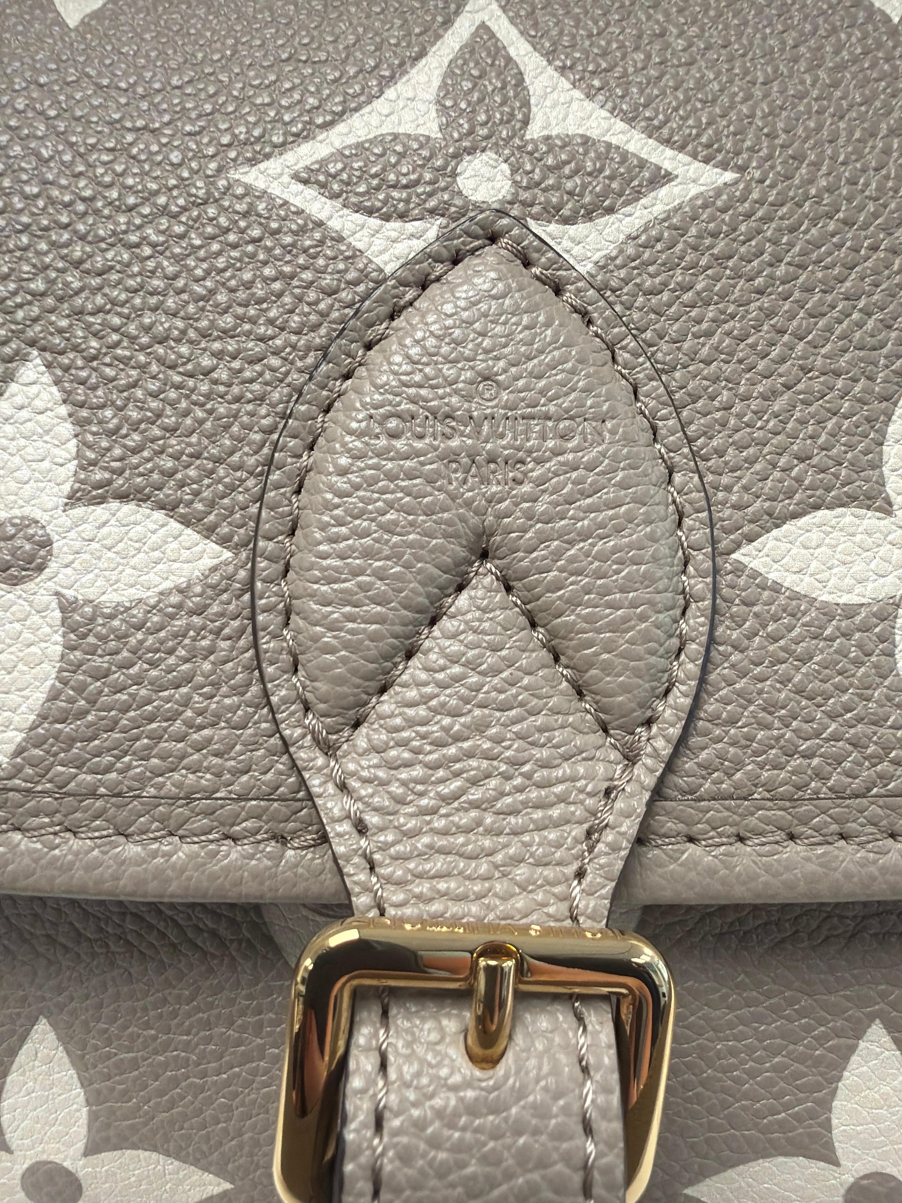 Louis Vuitton Diane Tourterelle/ Crème Monogram