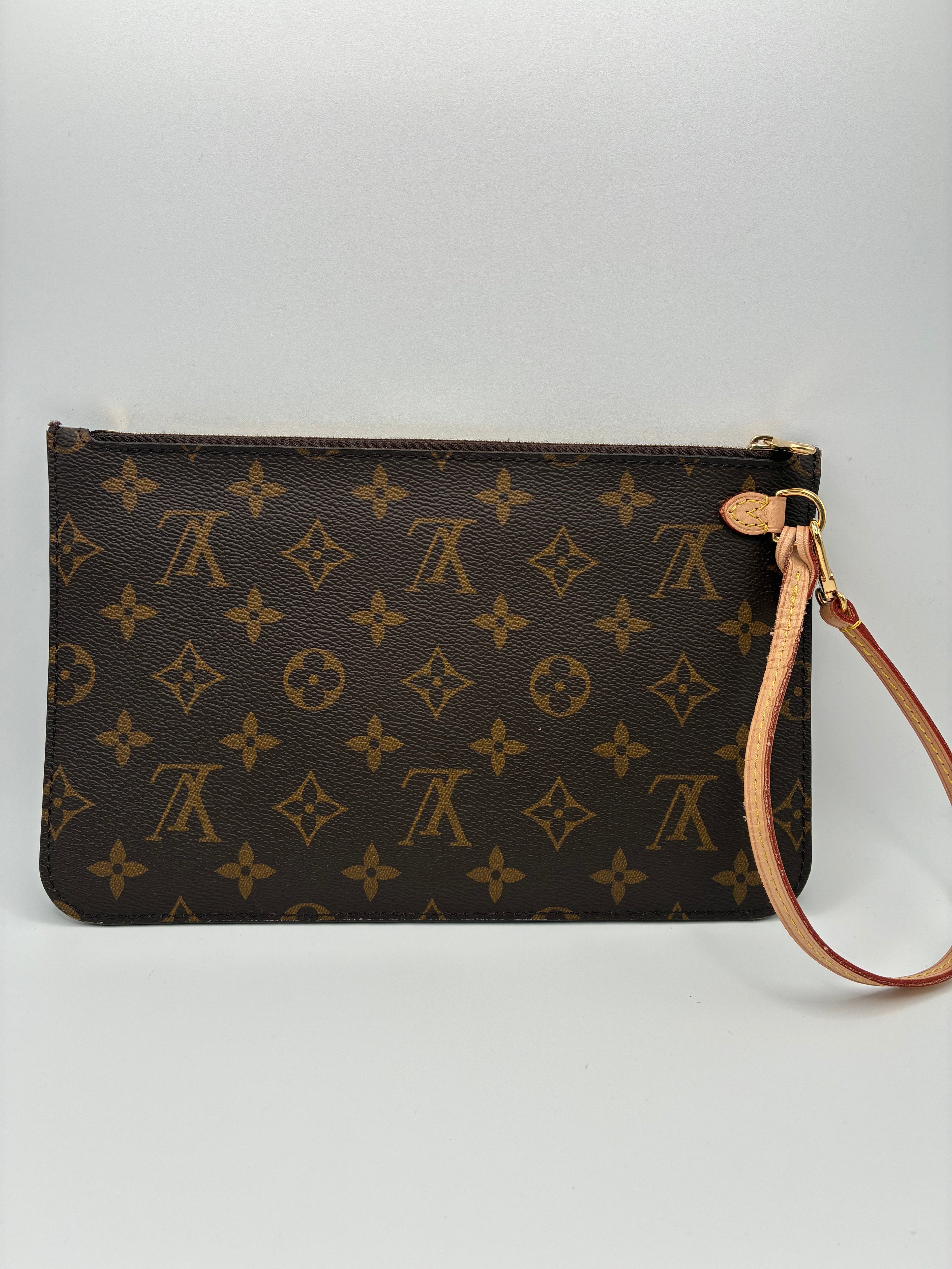 Louis Vuitton Monogram Neverfull Pochette- Brown Interior