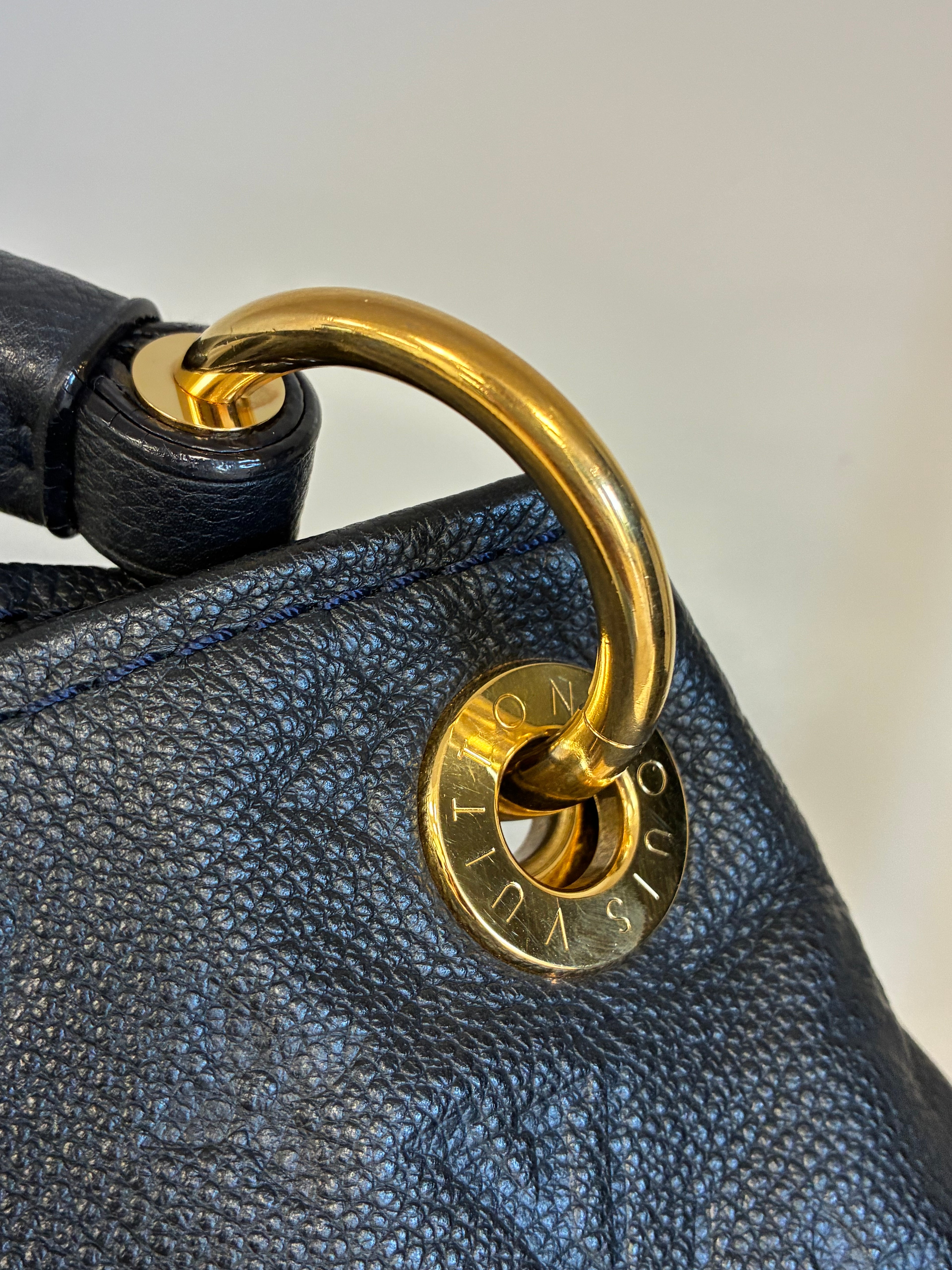 Louis Vuitton Artsy MM - Black Empreinte