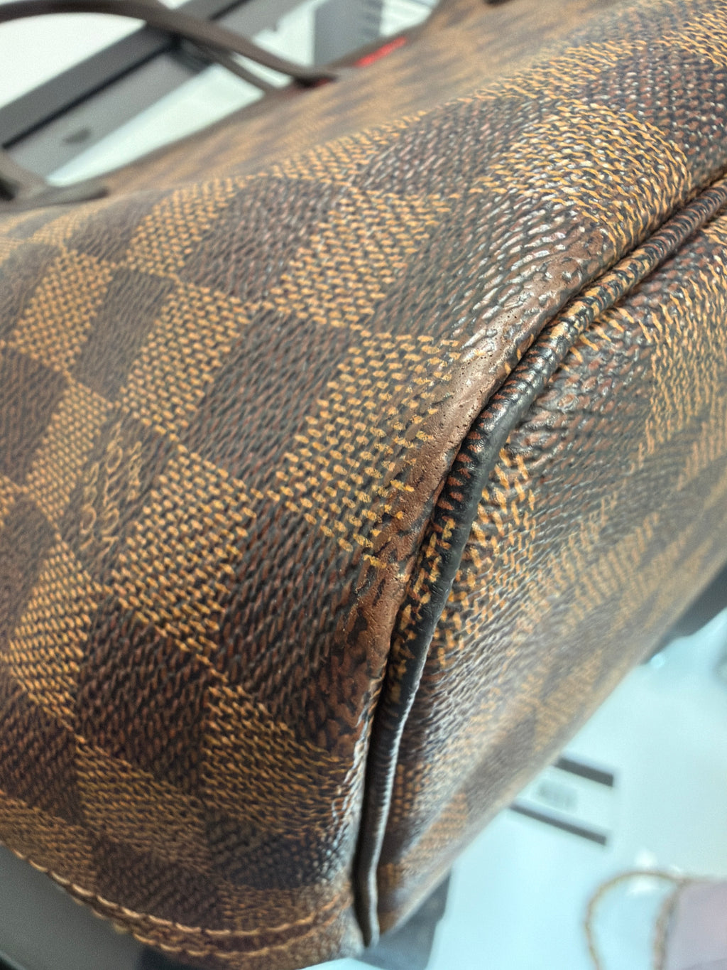 Louis Vuitton Neverfull MM in Damier Ebene