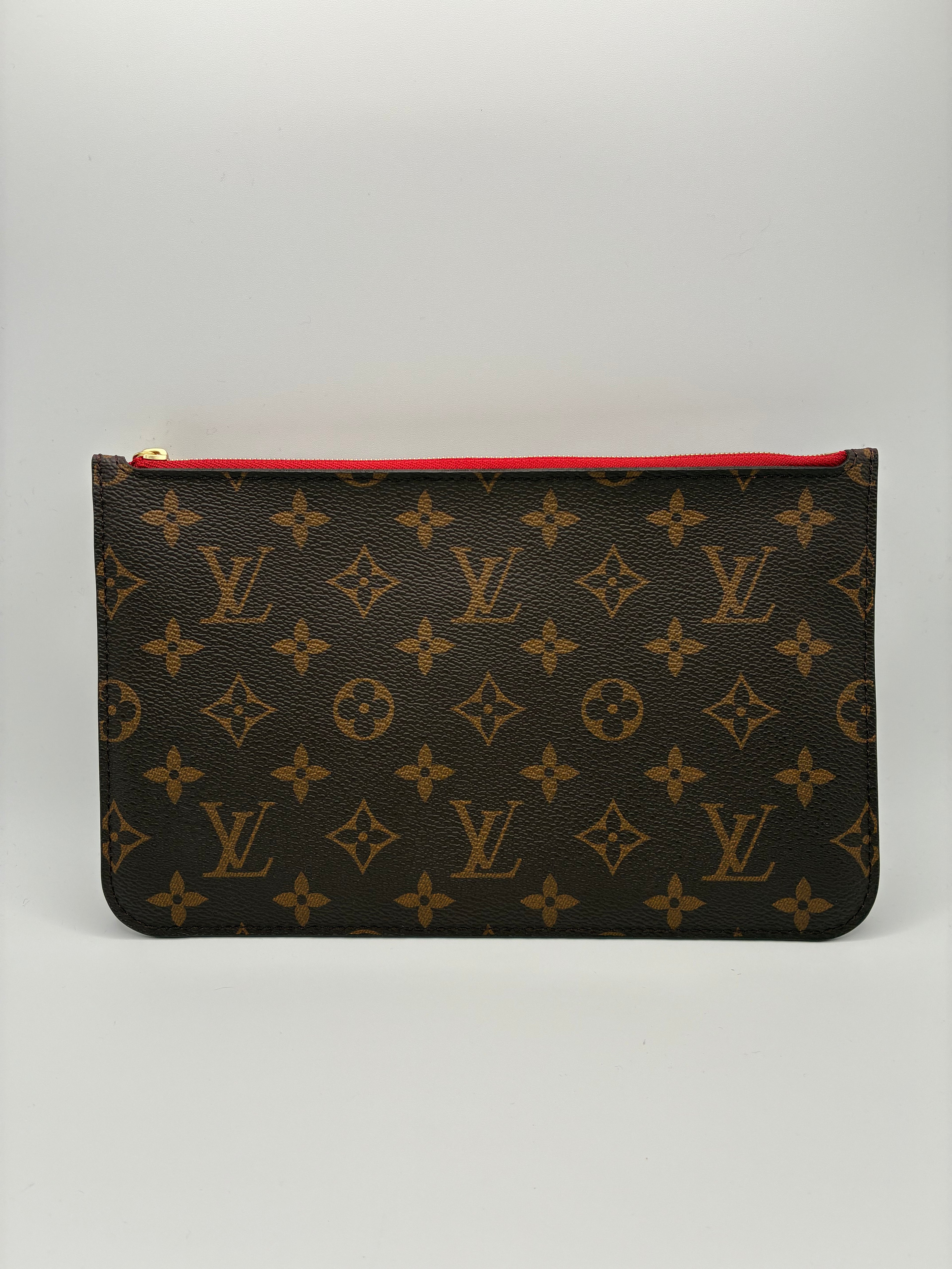 Louis Vuitton Neverfull Pochette - Red Interior