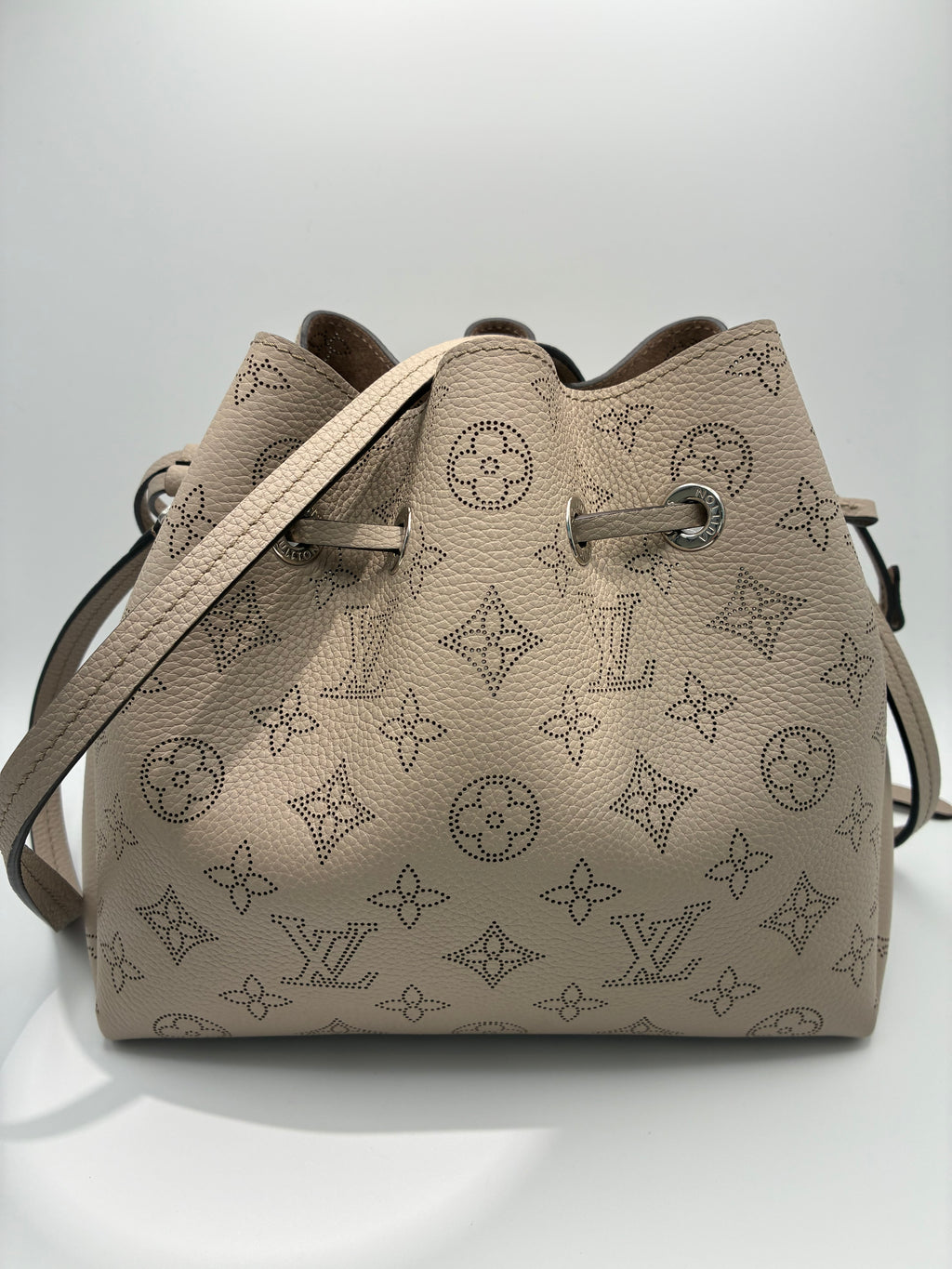 Louis Vuitton Bella Bucket Bag