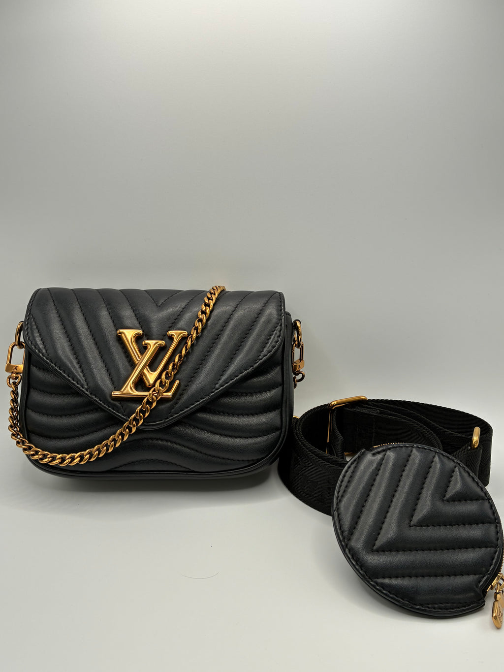 Louis Vuitton Calfskin New Wave Multi Pochette - Black Quilted Leather
