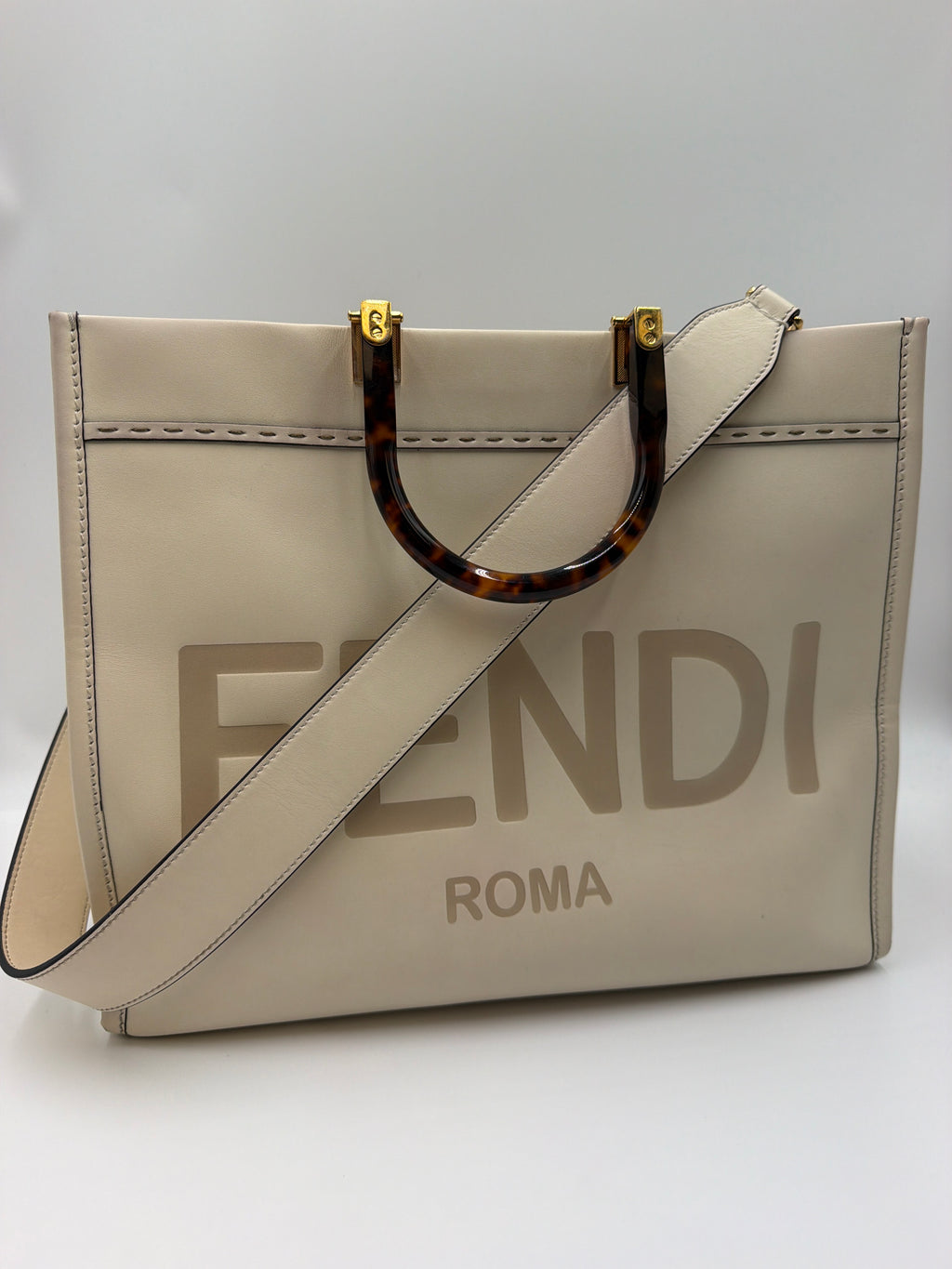 Fendi Vitello King Plexiglass Logo Embossed Medium Fendi Sunshine Shopper Tote Moon Ivory