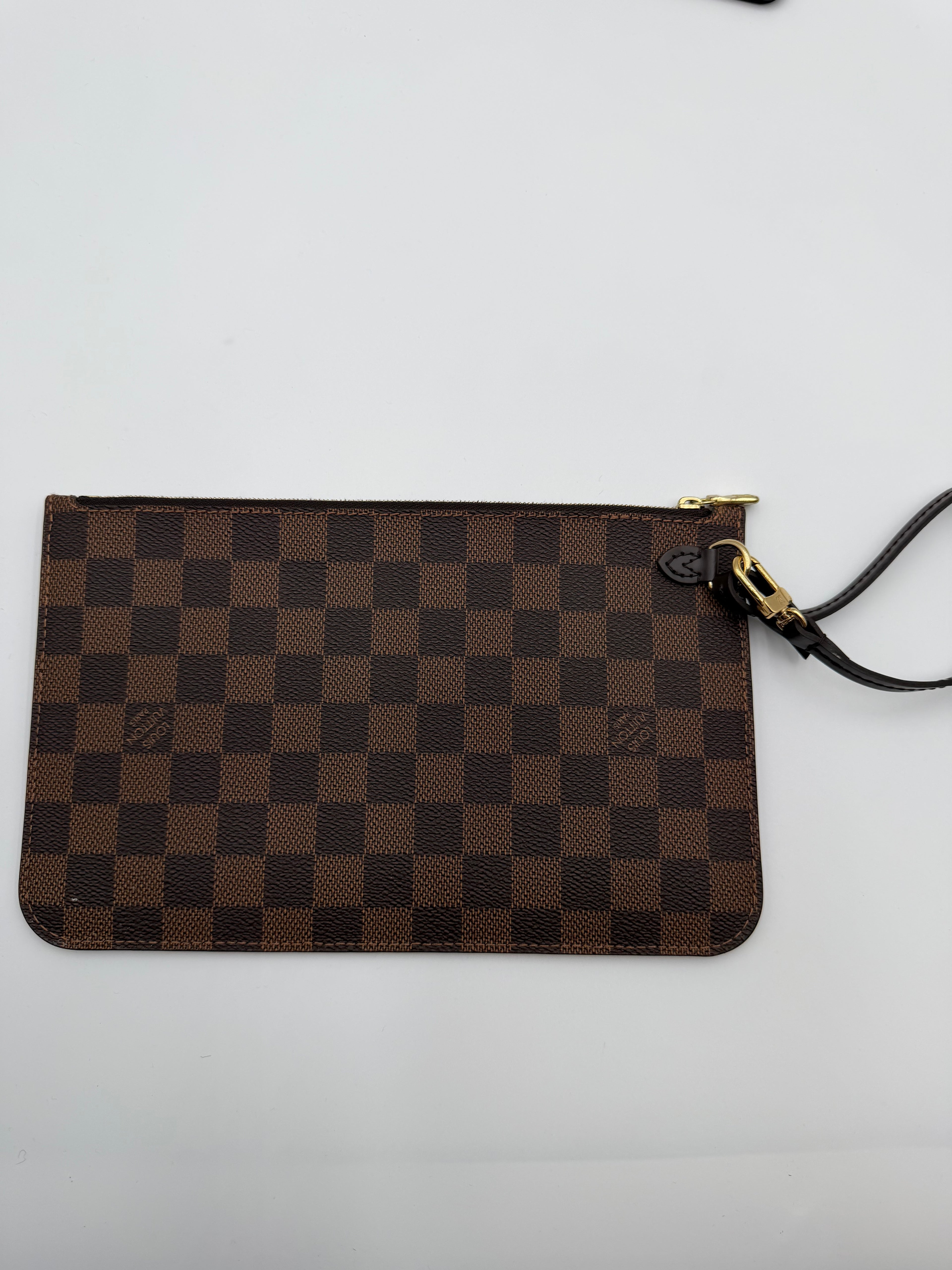 Louis Vuitton Neverfull GM Damier - Red Interior with pouch