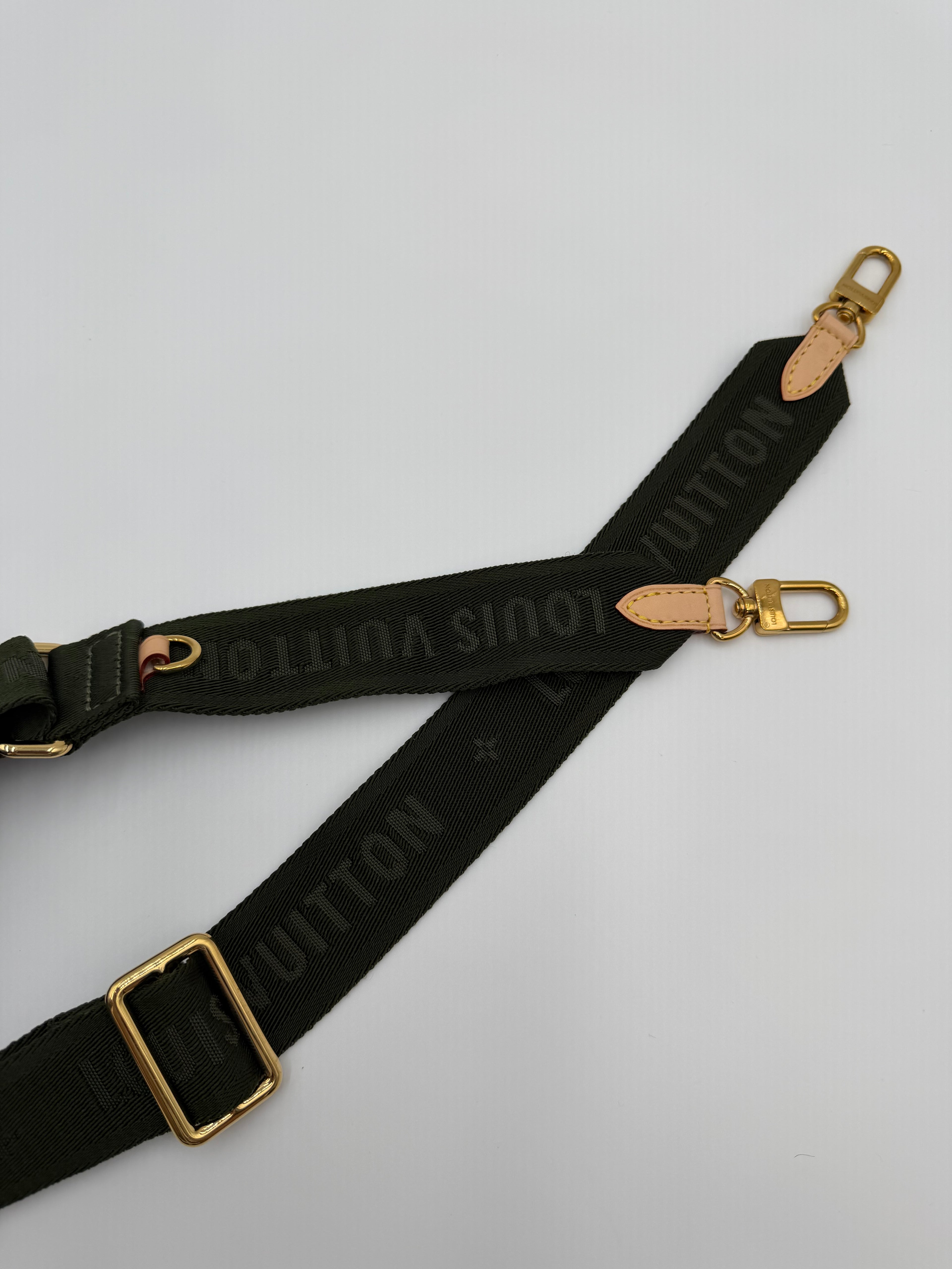Louis Vuitton Multi Pochette Accessories - Green Strap