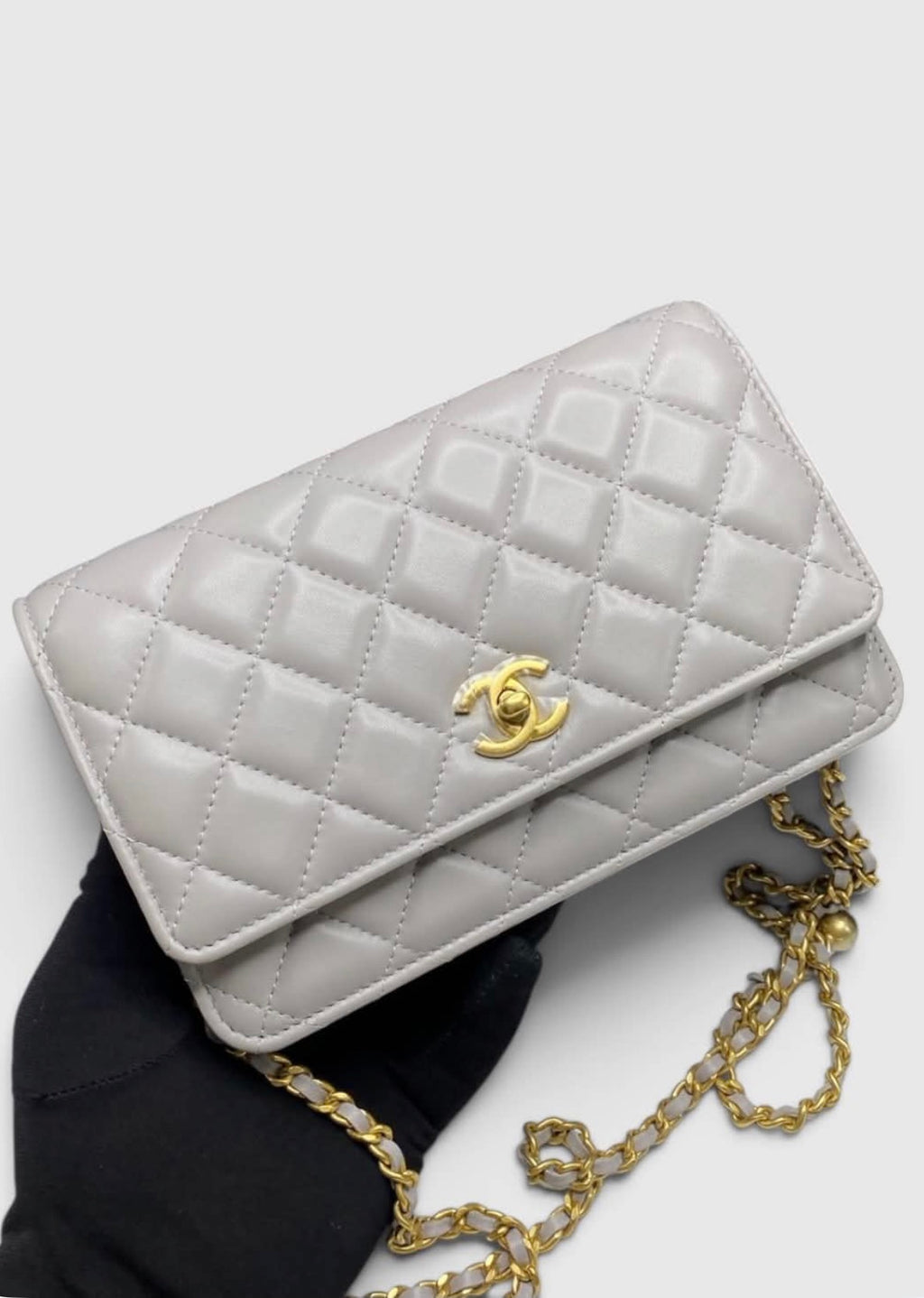 Chanel Pearl Crush Wallet on Chain (WOC) in Quilted Lambskin (pre-order)