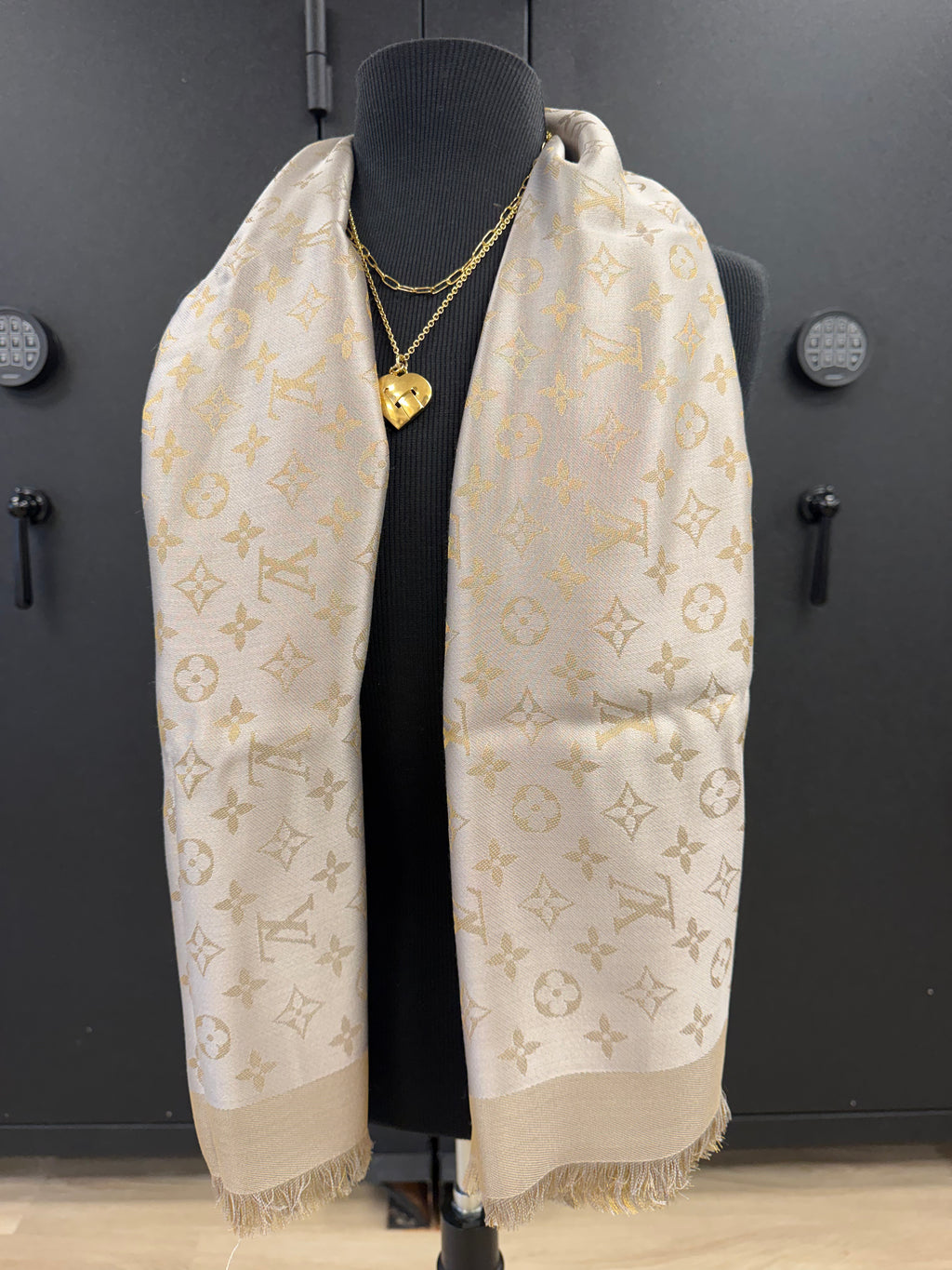 Louis Vuitton So Shine Greige/Beige/Gold Monogram Shawl