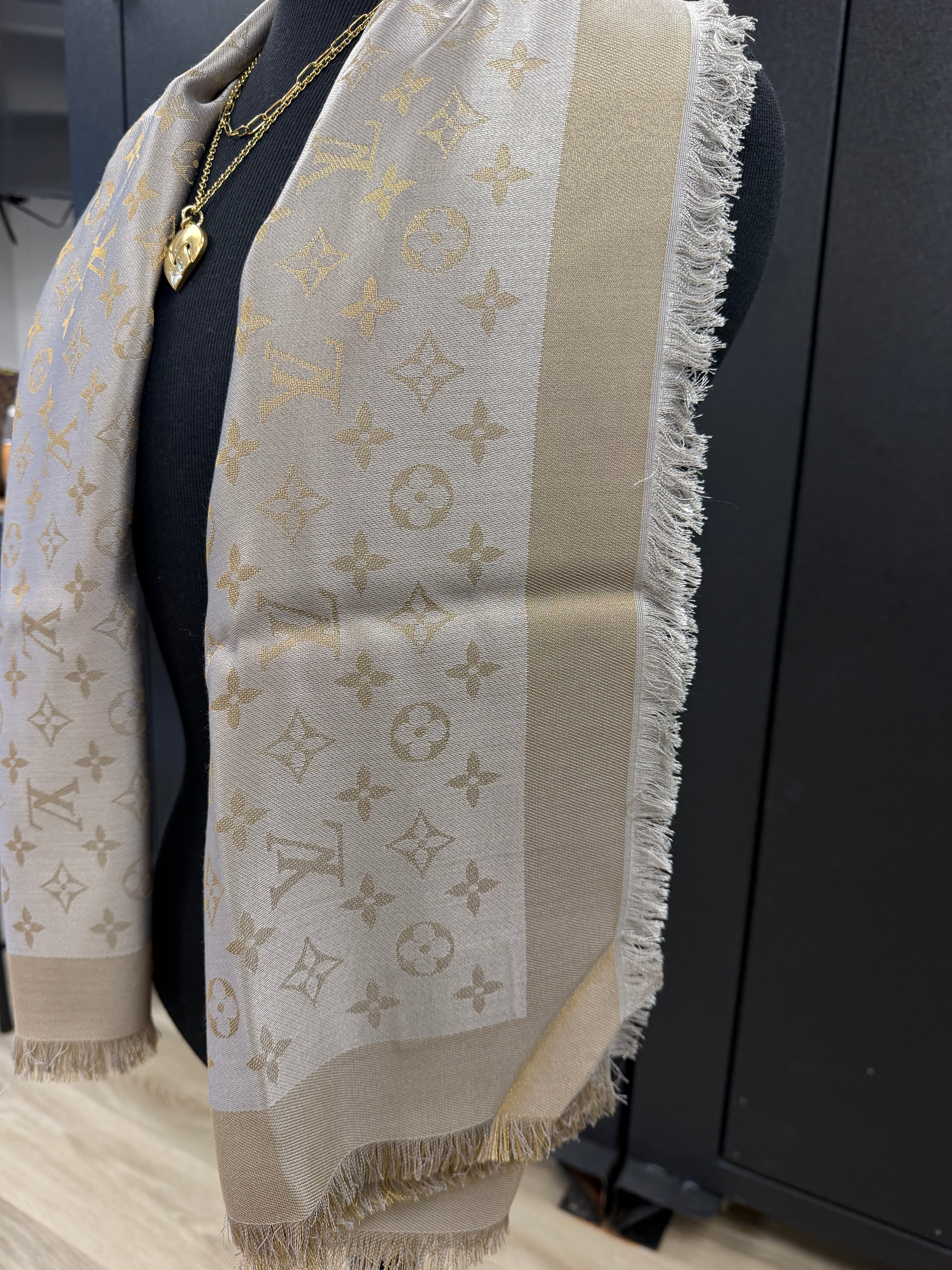 Louis Vuitton So Shine Greige/Beige/Gold Monogram Shawl