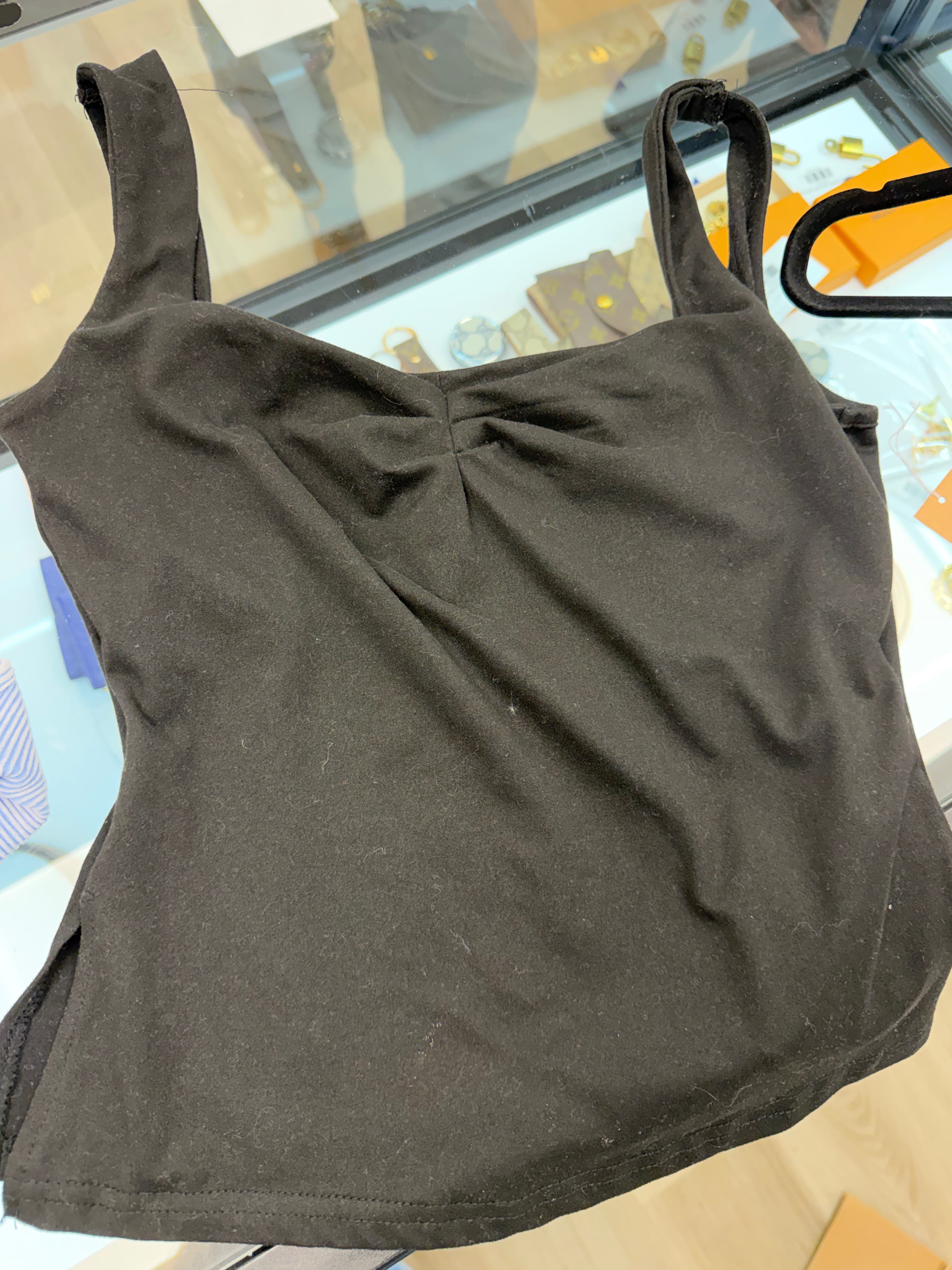 Tank black